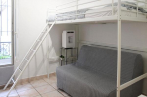 Bright studio located near Paris